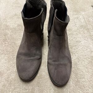 Clark’s Women’s Suede Ankle Boots - Warm Grey/Brown